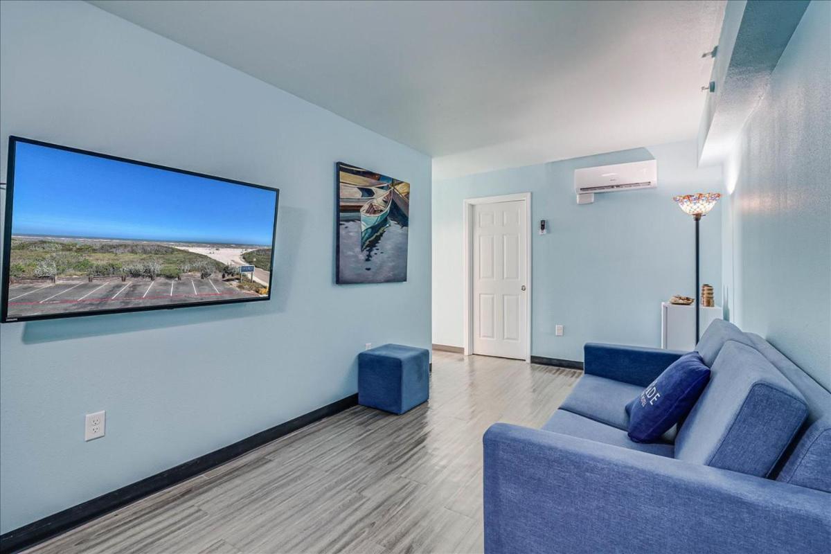 Seaside Boutique Hotel, Waves At Your Doorstep Port Aransas Exteriör bild